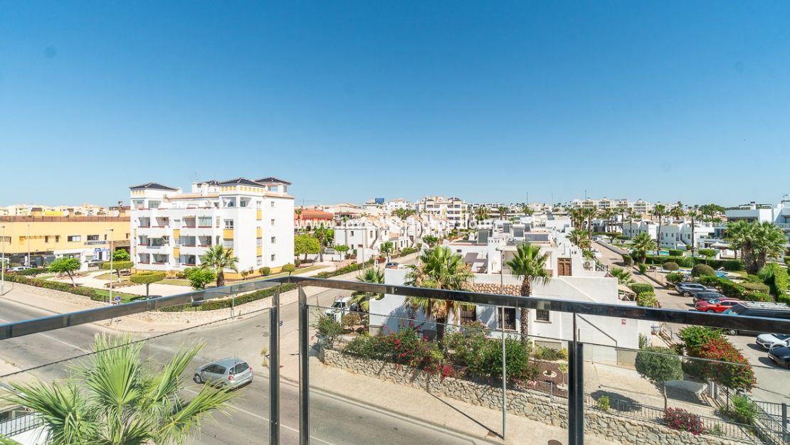 Reventa - Apartamento - Orihuela Costa - La fuente