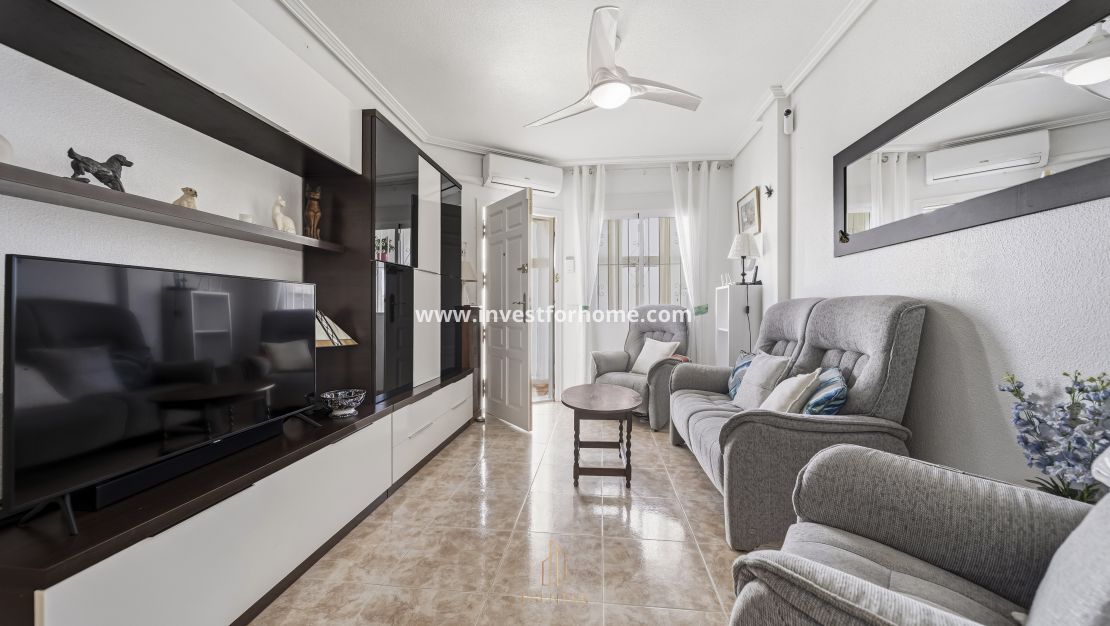 Reventa - Apartamento - Orihuela Costa - La Regia