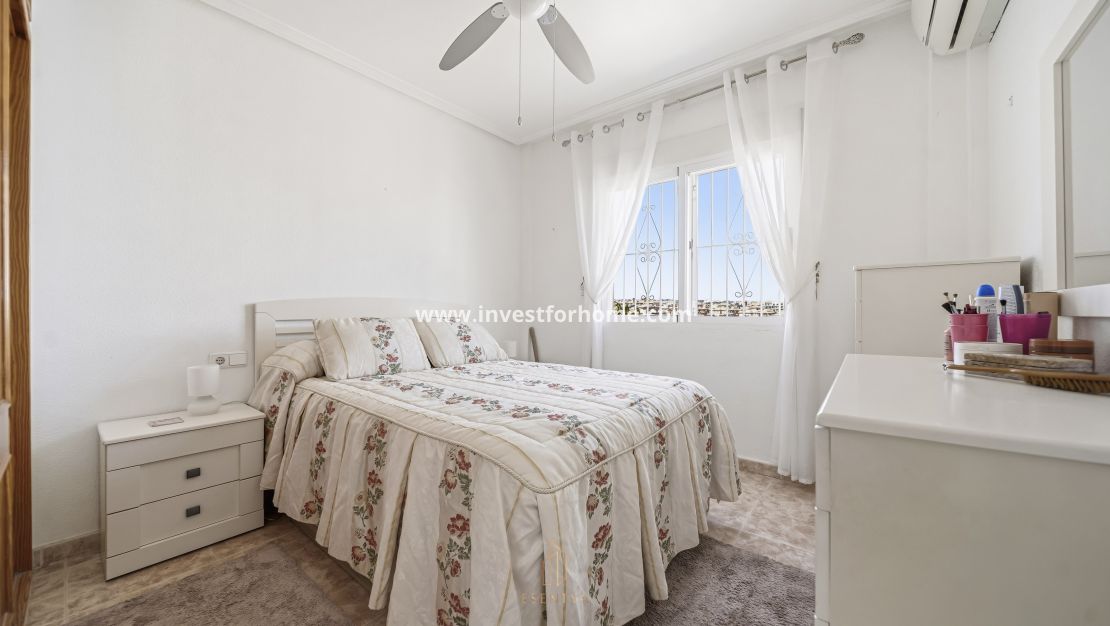 Reventa - Apartamento - Orihuela Costa - La Regia