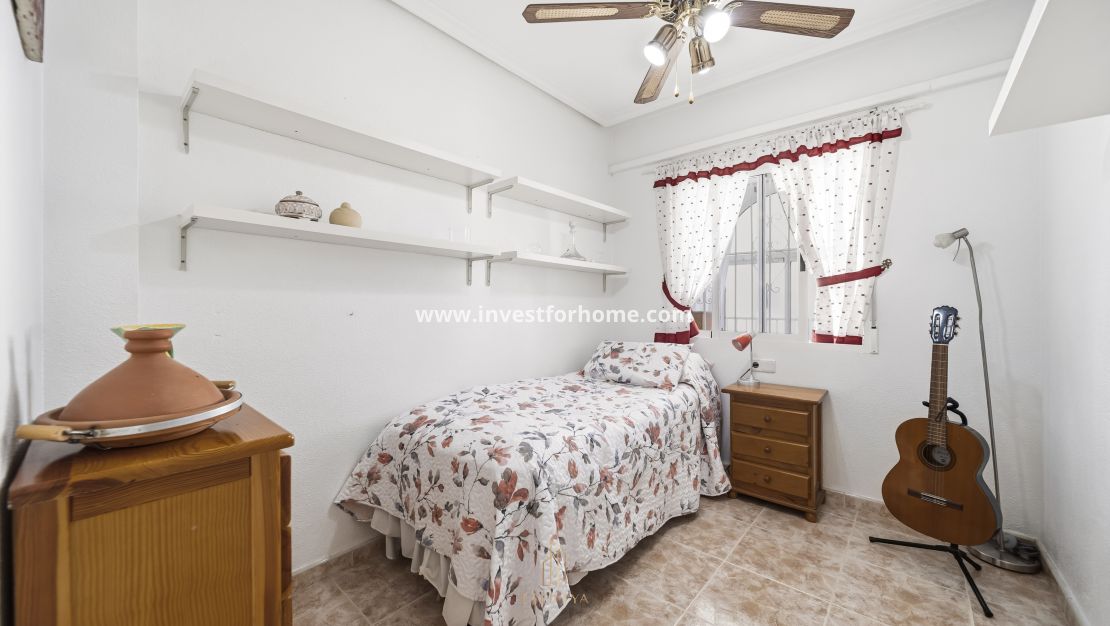 Reventa - Apartamento - Orihuela Costa - La Regia