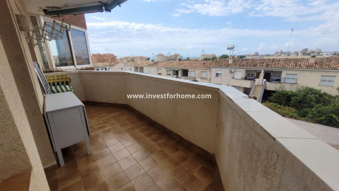 Reventa - Apartamento - Orihuela Costa - La Regia