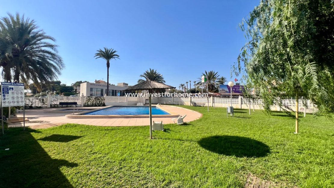 Reventa - Apartamento - Orihuela Costa - La Zenia