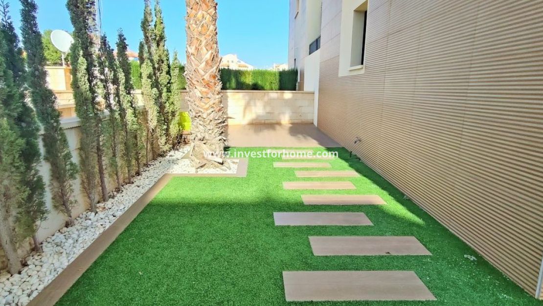 Reventa - Apartamento - Orihuela Costa - La Zenia