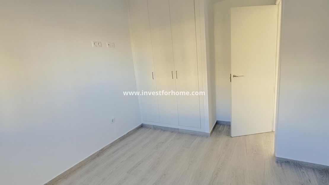 Reventa - Apartamento - Orihuela Costa - La Zenia