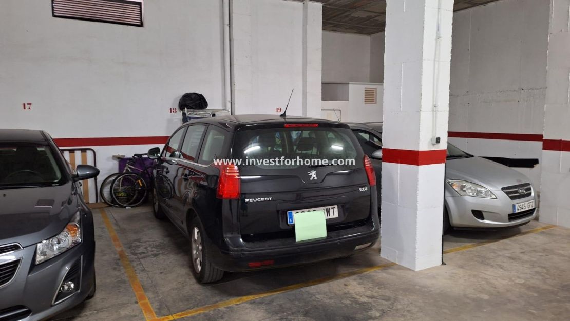 Reventa - Apartamento - Orihuela Costa - La Zenia