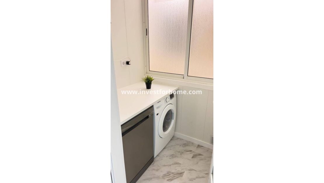 Reventa - Apartamento - Orihuela Costa - La Zenia