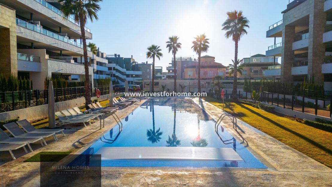 Reventa - Apartamento - Orihuela Costa - La Zenia