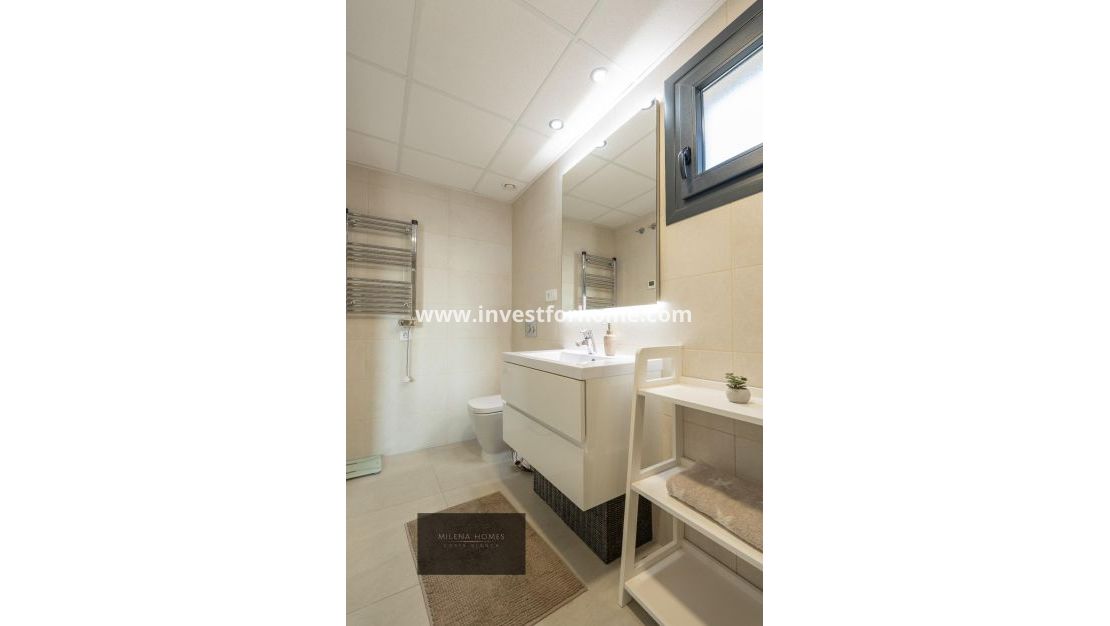 Reventa - Apartamento - Orihuela Costa - La Zenia