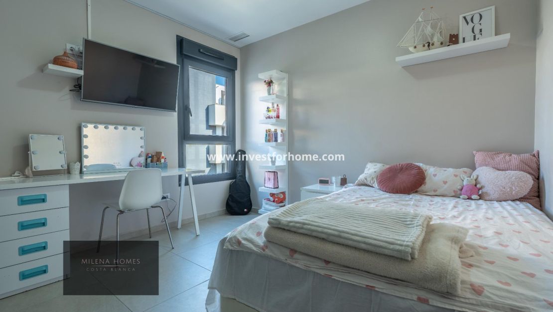 Reventa - Apartamento - Orihuela Costa - La Zenia