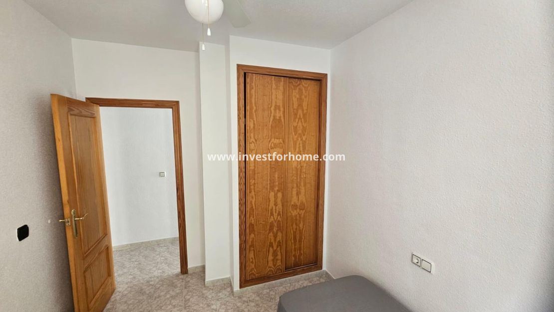 Reventa - Apartamento - Orihuela Costa - La Zenia