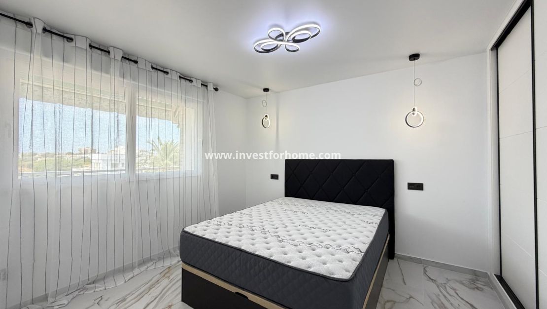 Reventa - Apartamento - Orihuela Costa - La Zenia