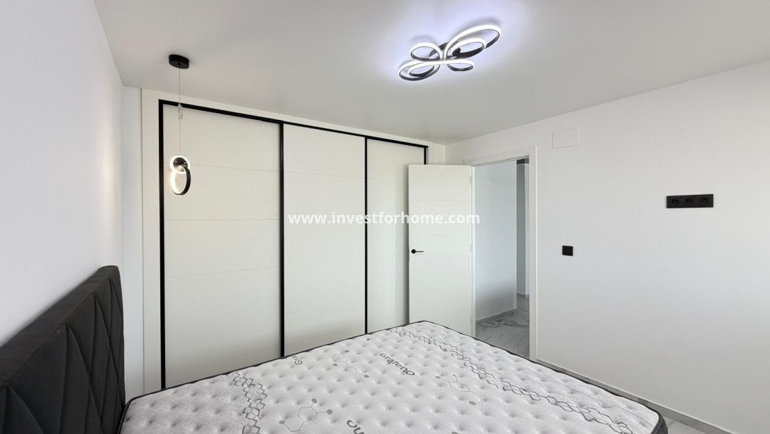 Reventa - Apartamento - Orihuela Costa - La Zenia