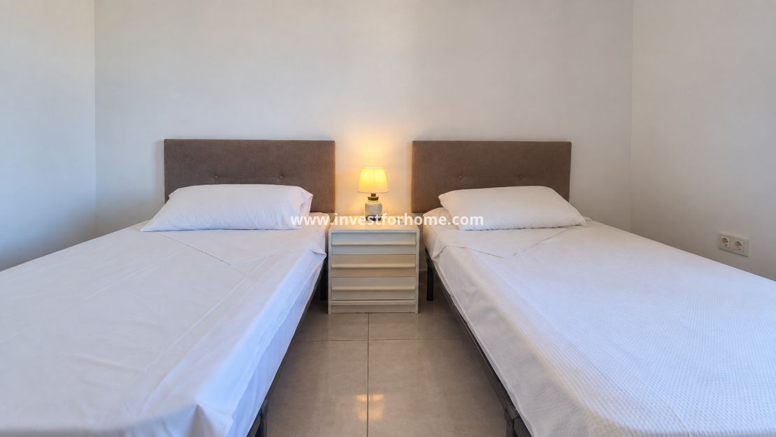Reventa - Apartamento - Orihuela Costa - La Zenia