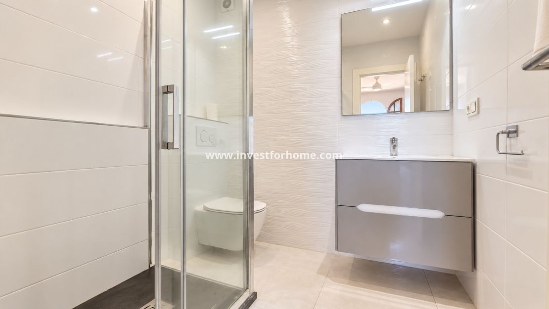 Reventa - Apartamento - Orihuela Costa - La Zenia