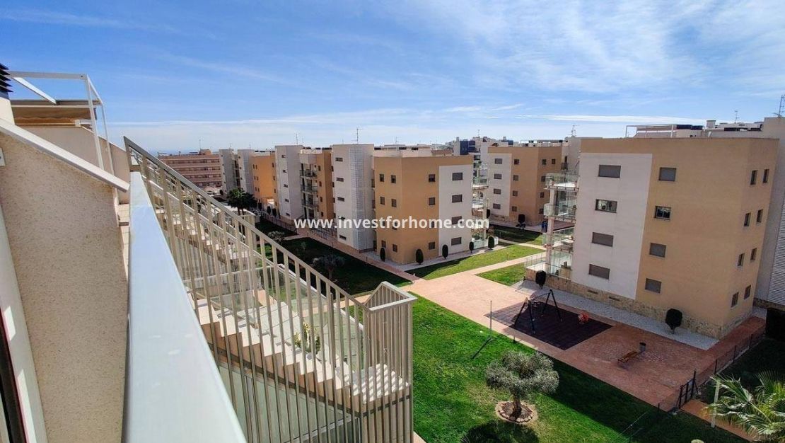 Reventa - Apartamento - Orihuela Costa - Montezenia