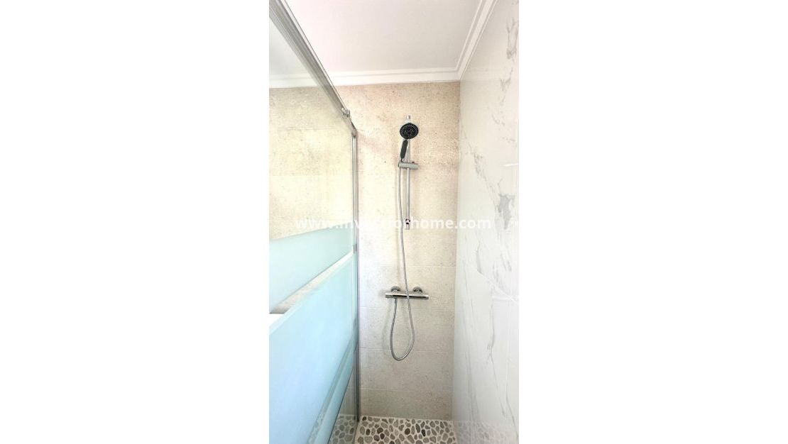 Reventa - Apartamento - Orihuela Costa - Playa Flamenca