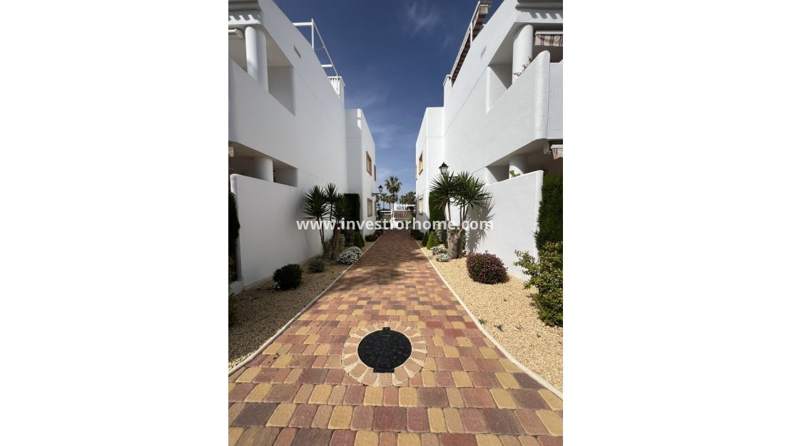 Reventa - Apartamento - Orihuela Costa - Villamartín