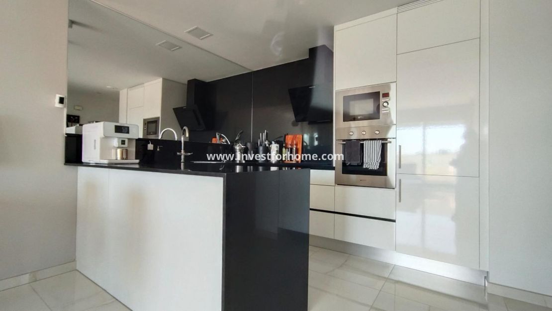 Reventa - Apartamento - Orihuela Costa - Villamartín