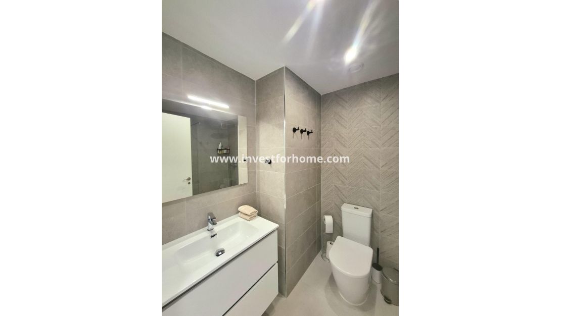 Reventa - Apartamento - Orihuela Costa - Villamartín