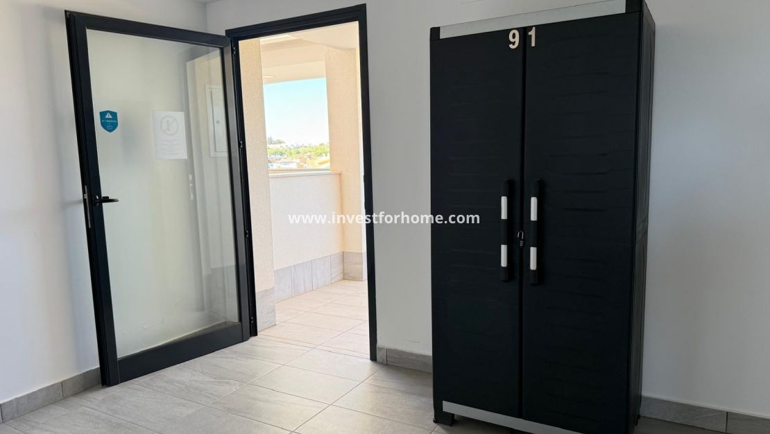 Reventa - Apartamento - Orihuela Costa - Villamartín