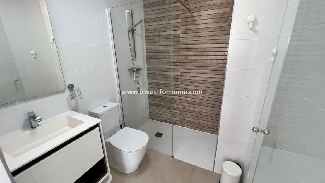 Reventa - Apartamento - Orihuela Costa - Vistabella Golf