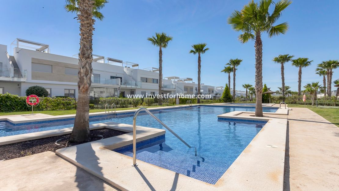 Reventa - Apartamento - Orihuela Costa - Vistabella Golf