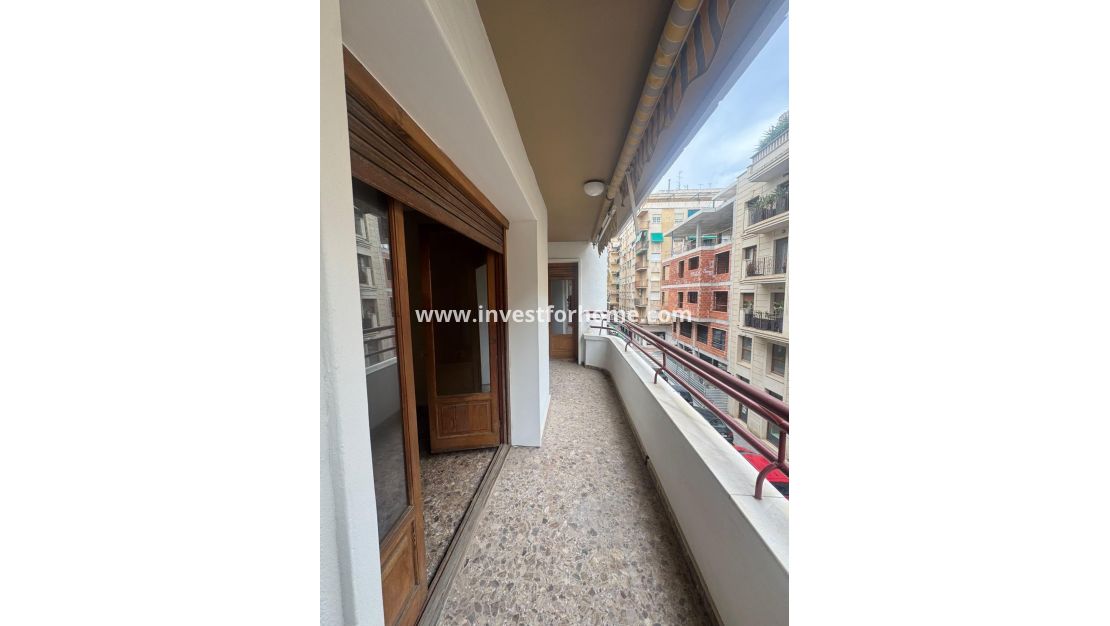 Reventa - Apartamento - Orihuela Costa - Zona Centro