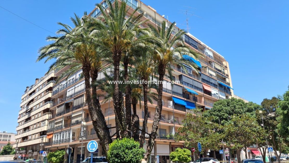 Reventa - Apartamento - Orihuela Costa - Zona Centro