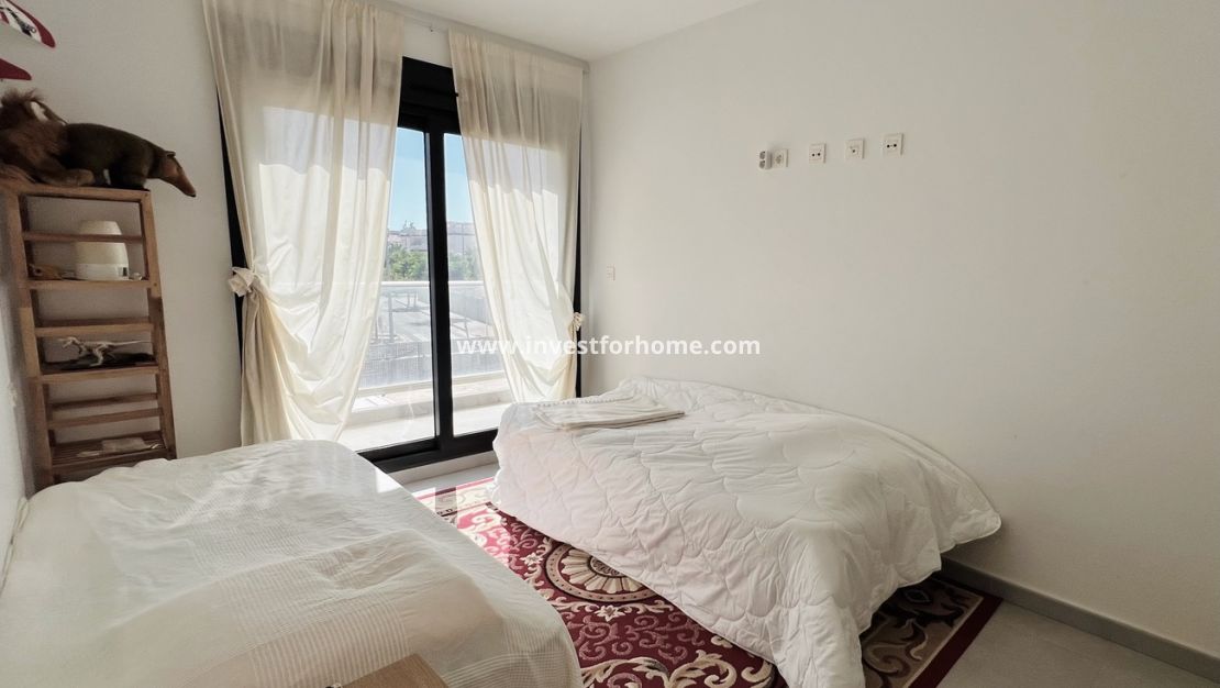 Reventa - Apartamento - Pilar de la Horadada - Mil Palmeras