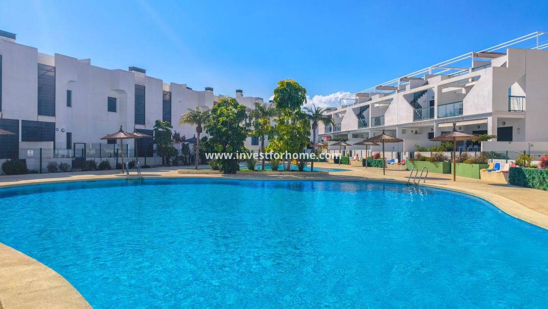 Reventa - Apartamento - Pilar de la Horadada - Mil Palmeras