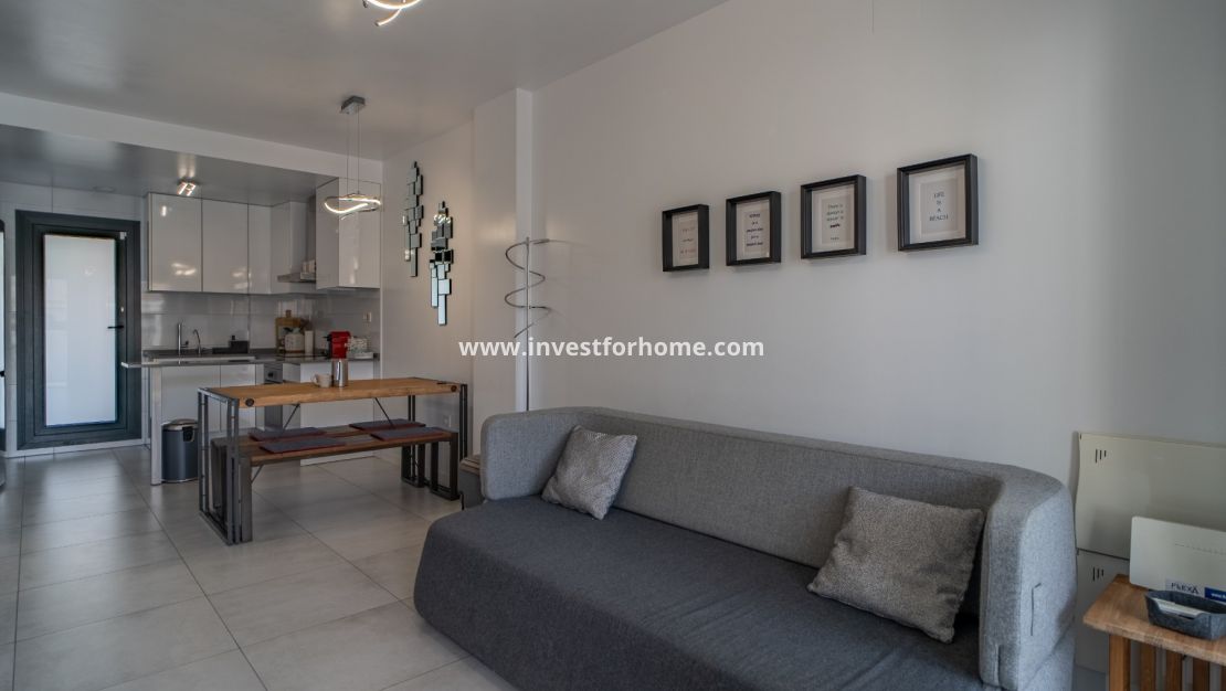 Reventa - Apartamento - Pilar de la Horadada - Mil Palmeras