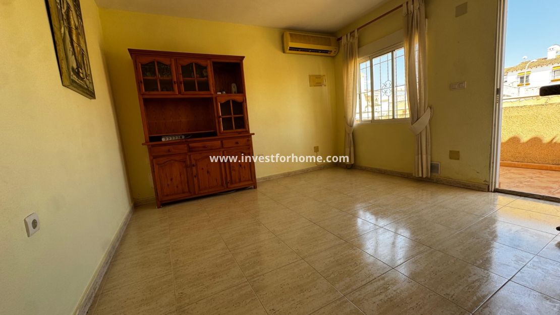 Reventa - Apartamento - San Miguel de Salinas - Inland
