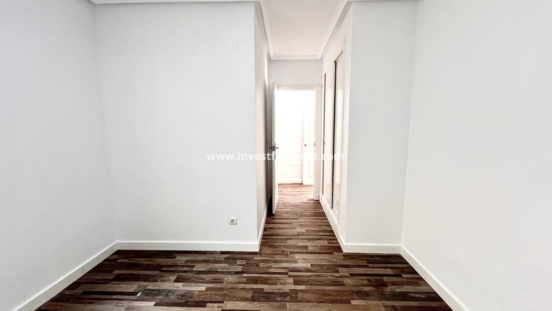 Reventa - Apartamento - San Miguel de Salinas - Inland