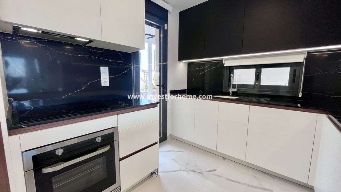 Reventa - Apartamento - San Miguel de Salinas - Inland