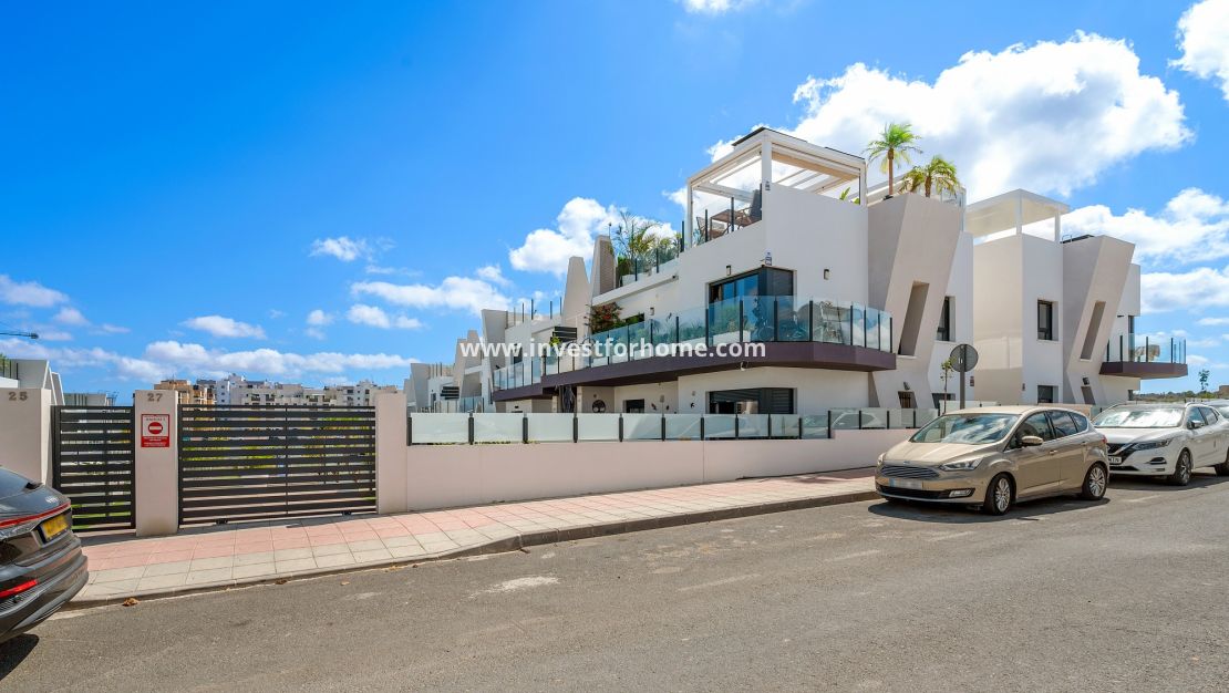 Reventa - Apartamento - San Miguel de Salinas - Inland