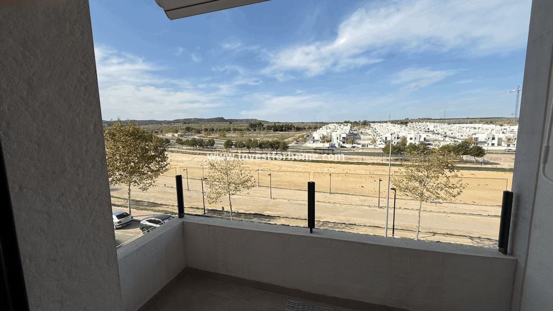 Reventa - Apartamento - San Miguel de Salinas - Inland