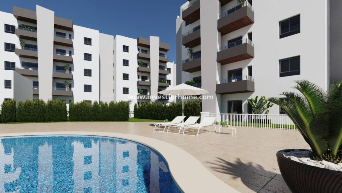 Reventa - Apartamento - San Miguel de Salinas - Inland