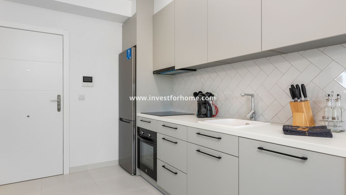 Reventa - Apartamento - San Miguel de Salinas - Inland