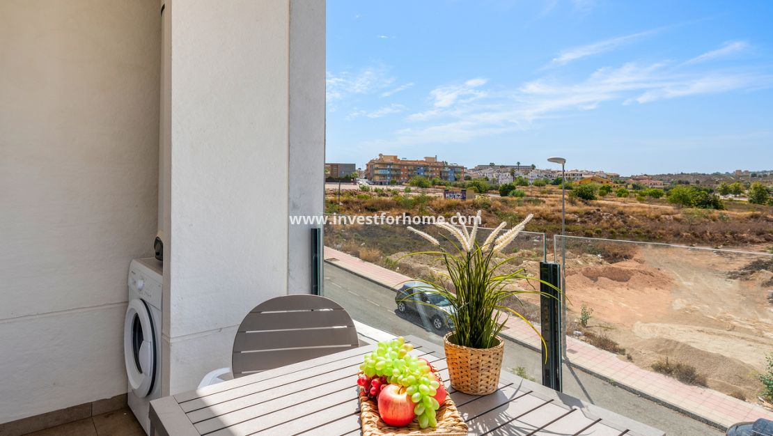 Reventa - Apartamento - San Miguel de Salinas - Inland