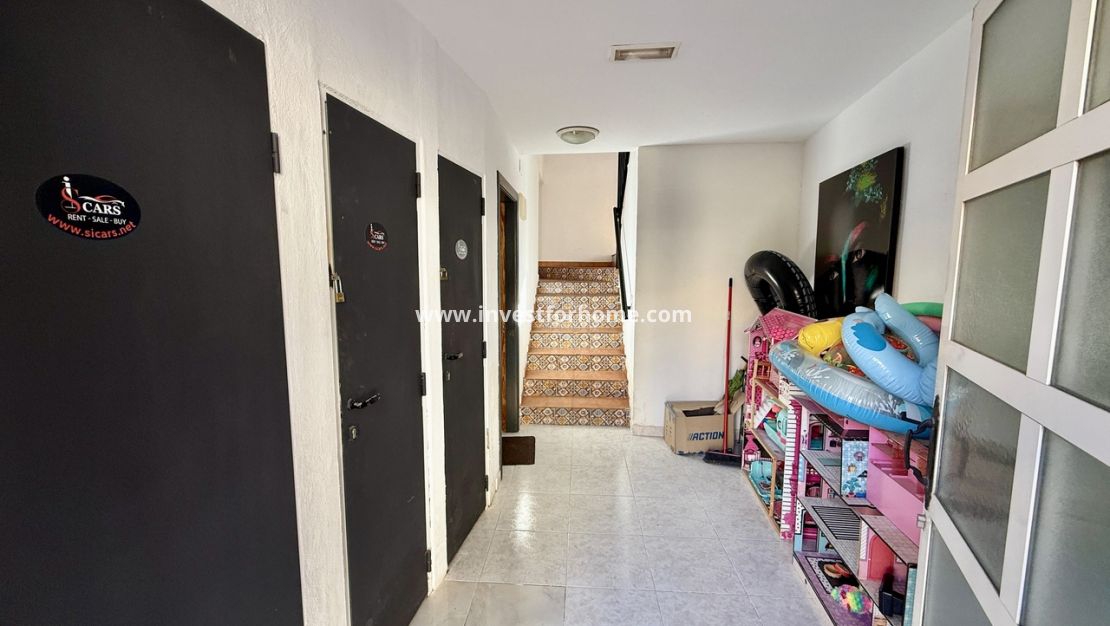 Reventa - Apartamento - San Miguel de Salinas - Inland
