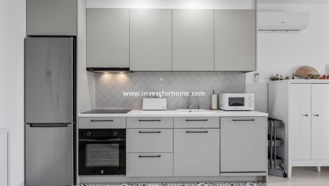 Reventa - Apartamento - San Miguel de Salinas - Inland