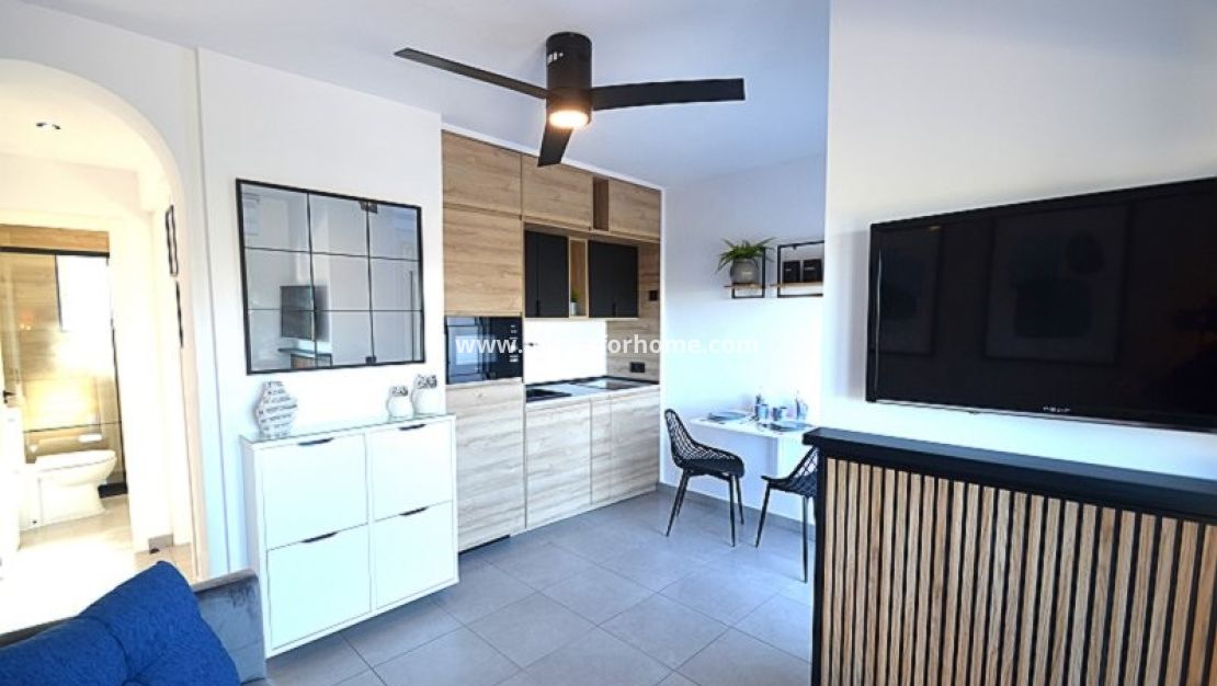 Reventa - Apartamento - San Miguel de Salinas - Inland