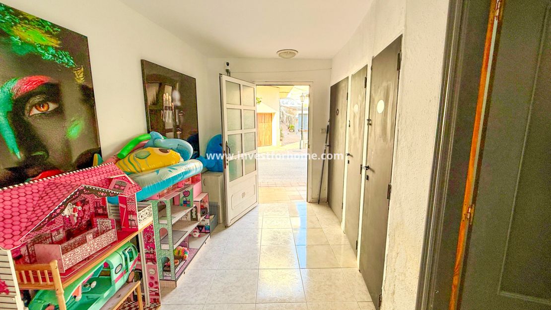 Reventa - Apartamento - San Miguel de Salinas - Inland