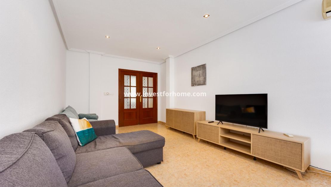 Reventa - Apartamento - San Miguel de Salinas
