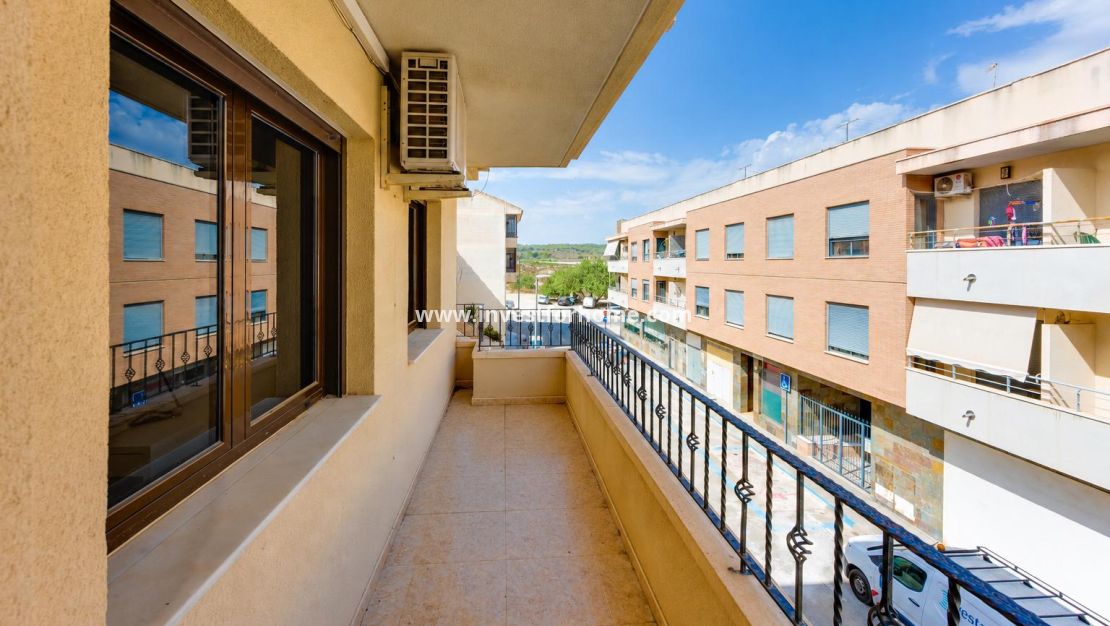 Reventa - Apartamento - San Miguel de Salinas