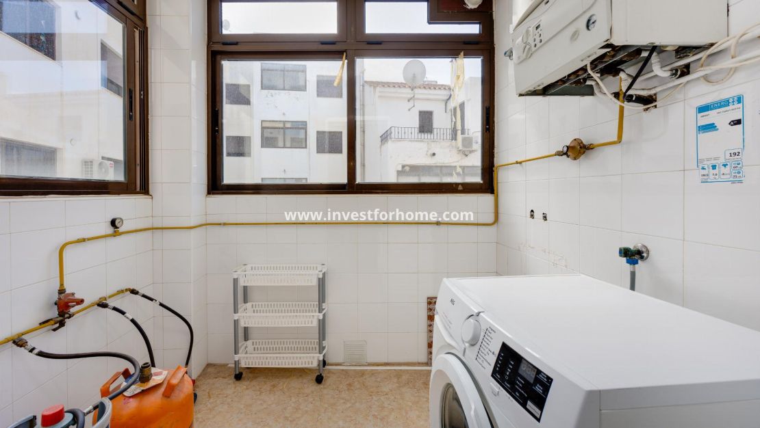 Reventa - Apartamento - San Miguel de Salinas