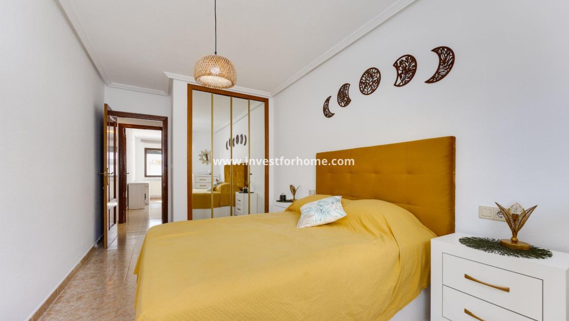 Reventa - Apartamento - San Miguel de Salinas