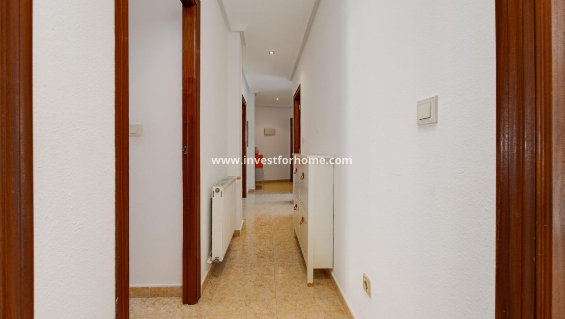 Reventa - Apartamento - San Miguel de Salinas