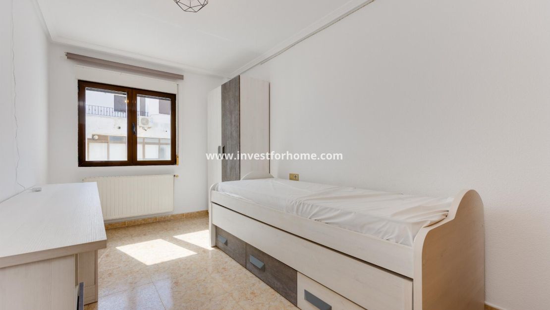 Reventa - Apartamento - San Miguel de Salinas