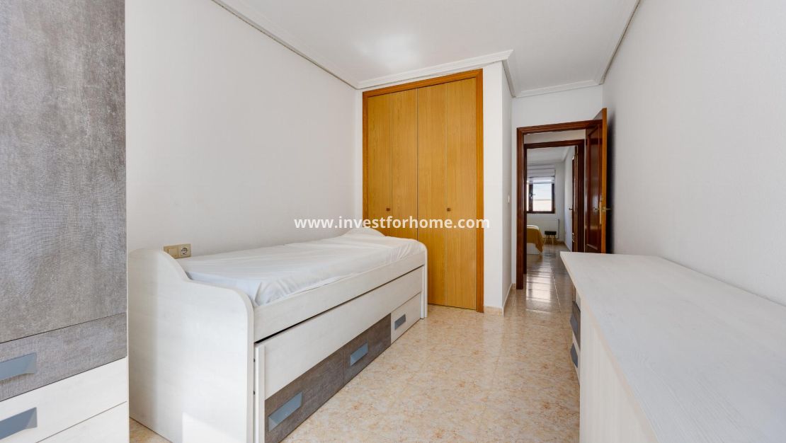 Reventa - Apartamento - San Miguel de Salinas